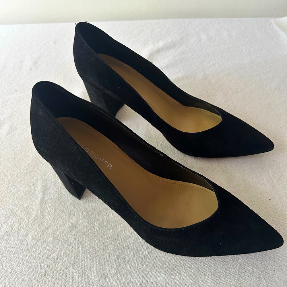 MARC FISHER Zala Block Heel Pump, Black, 6